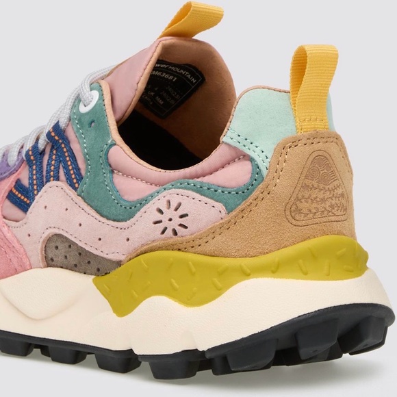 NWT Flower Mountain YAMANO 3 WOMAN
Suede technical fabric sneakers - Powder pink - Picture 5 of 15